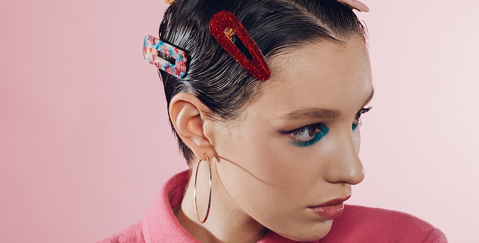 24 of the dreamiest hair clips to pimp your pony this party season